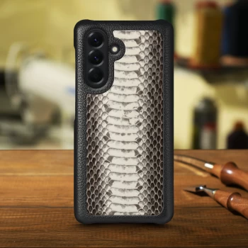 Накладка Stenk ExBacker Cobra для Samsung Galaxy A56