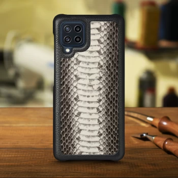 Накладка Stenk ExBacker Cobra для Samsung Galaxy M22