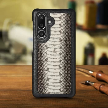 Накладка Stenk ExBacker Cobra для Samsung Galaxy M56