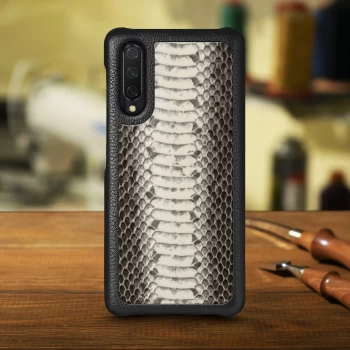 Накладка Stenk ExBacker Cobra для Xiaomi Mi 9 Lite